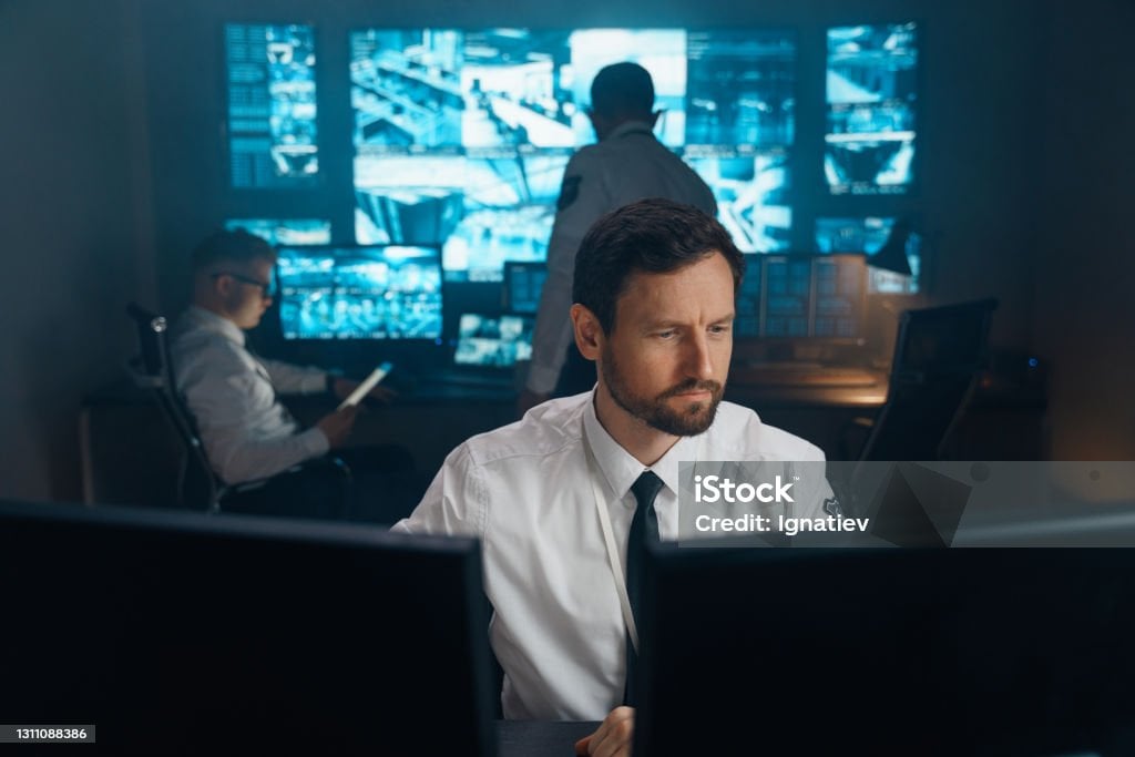 istockphoto-1311088386-1024x1024